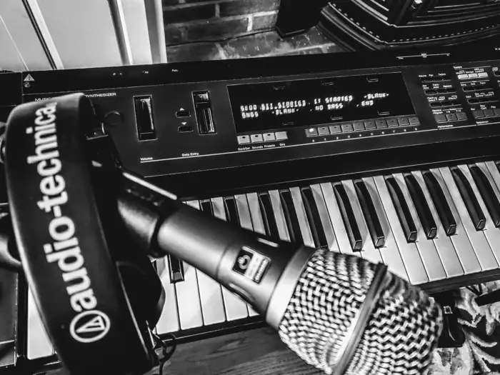 WitheringWithout: keys, headphones and a mic